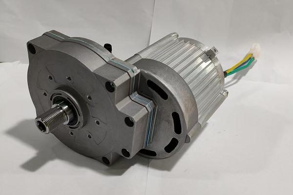 直流無刷電機參數(shù)怎么看？三元告訴你！