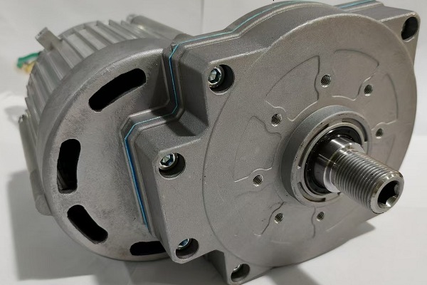 直流無(wú)刷電機(jī)的安全保護(hù)措施和保養(yǎng)方法